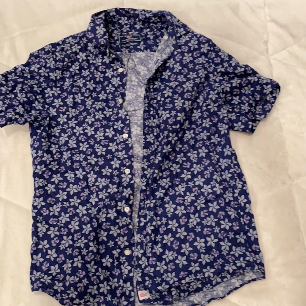 Short sleeve button up vineyard vines